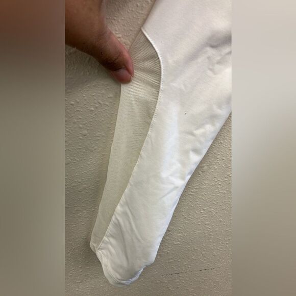 Varley Classic White Cold Shoulder Long Sleeve Sheer Detail Top Small #744 - Picture 3 of 3